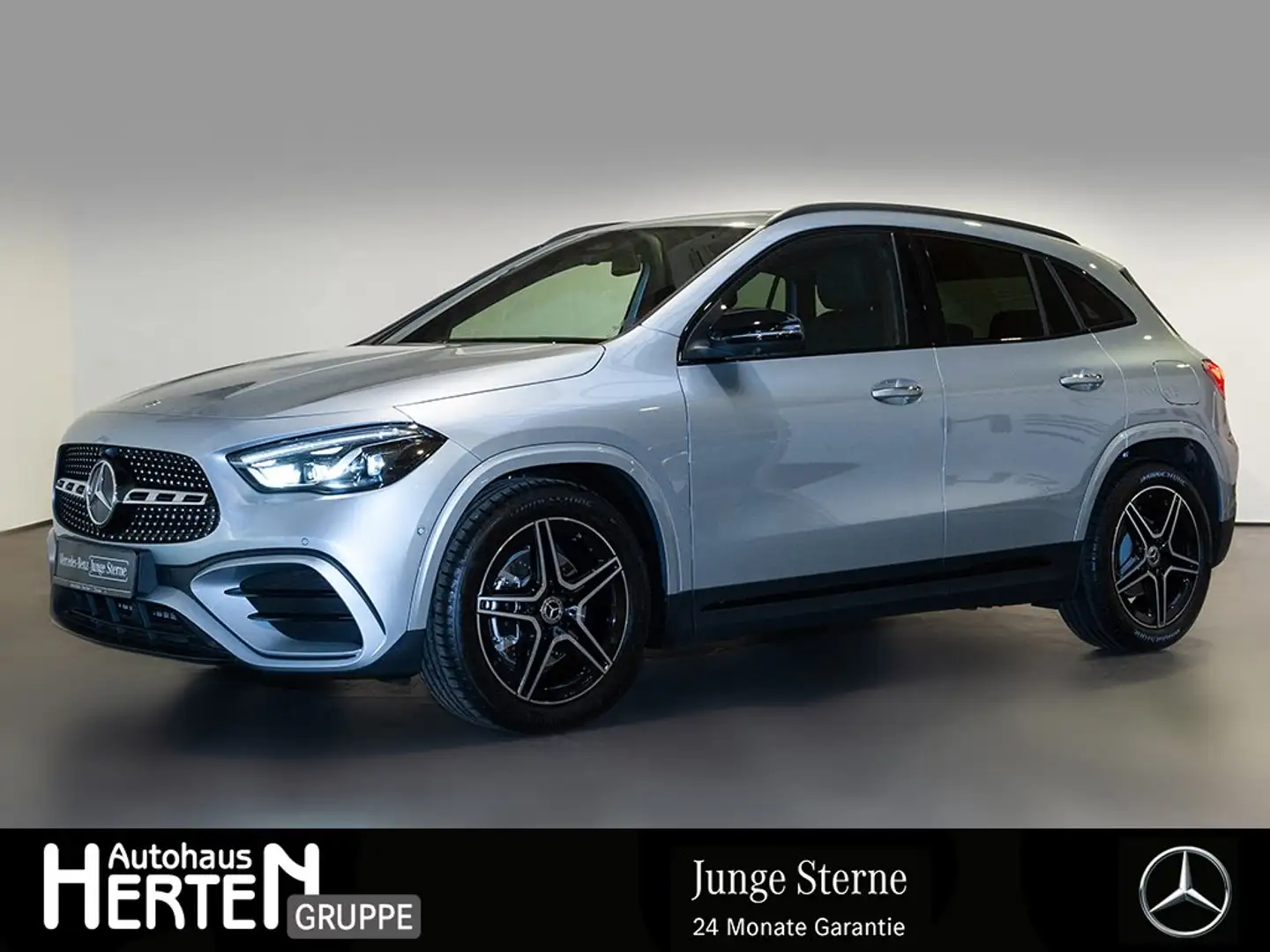 Mercedes-Benz GLA 200 AMG+MULTIBEAM+DISTRONIC+NIGHT-P+360°+19" Grau - 1