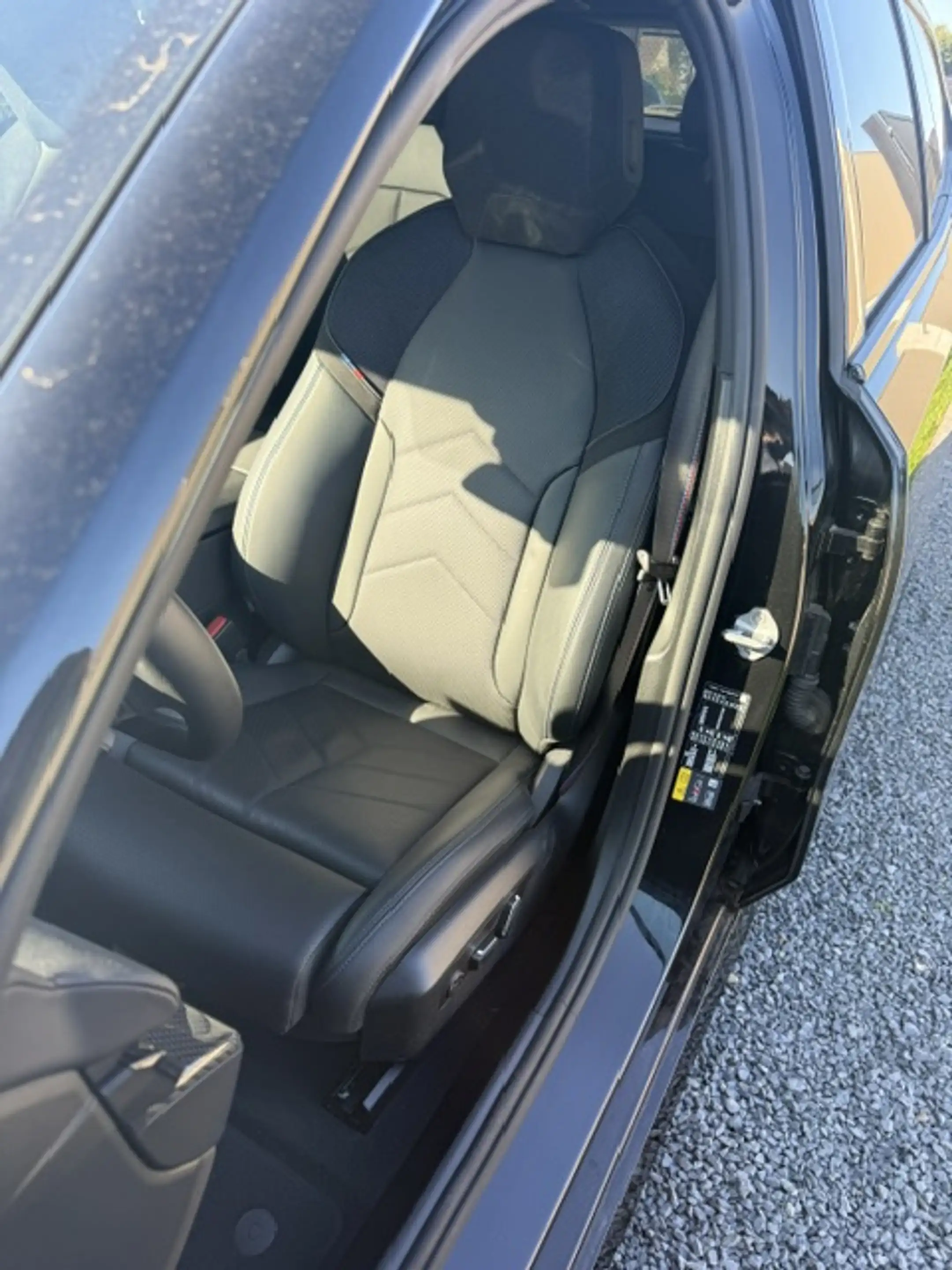 BMW i5 i5 Touring xDrive40 M Sport PRO / Bowers & Wilkins / "21 Alu / Innovation Package / 360 Surround view..... — photo 7