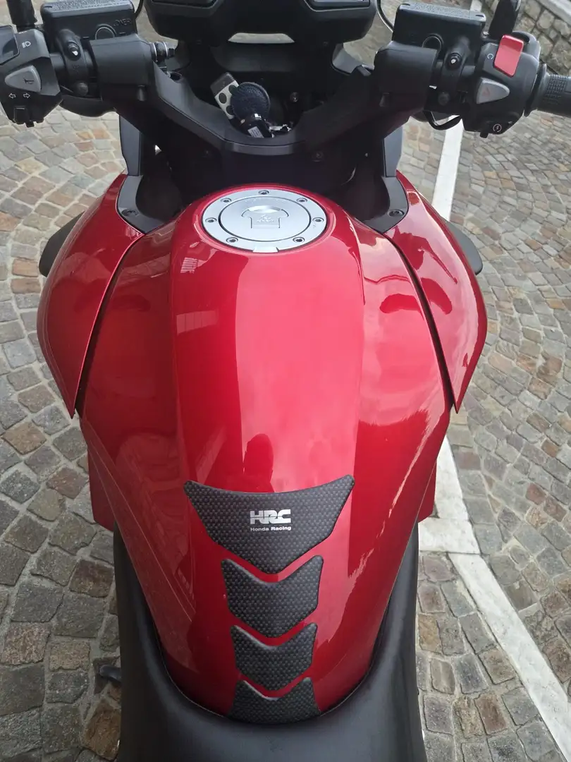 Honda Crossrunner - 2