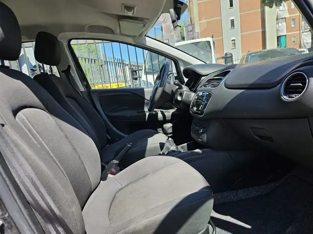 Fiat Punto view 8