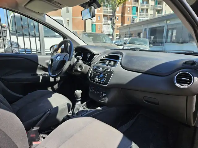Fiat Punto view 7