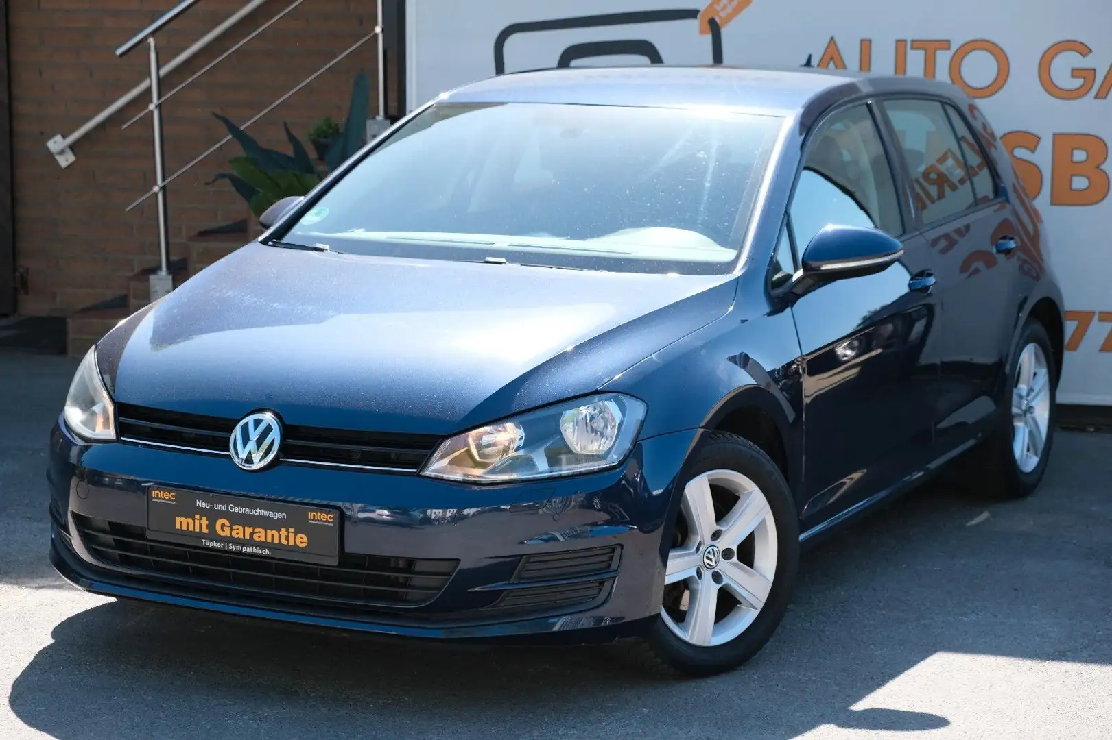 Volkswagen Golf VII Lim. 1.4 TSI BMT NAVI ALU SHZ TÜV 07/26 Bleu - 2