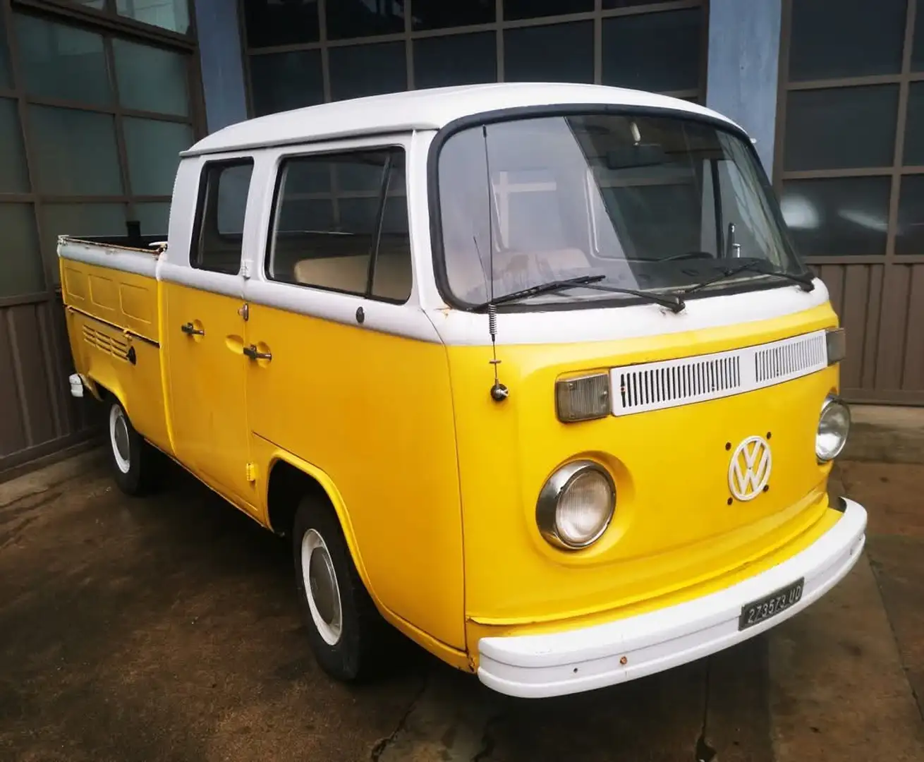 Volkswagen T2 1.6 doka doppia cabina Giallo - 2