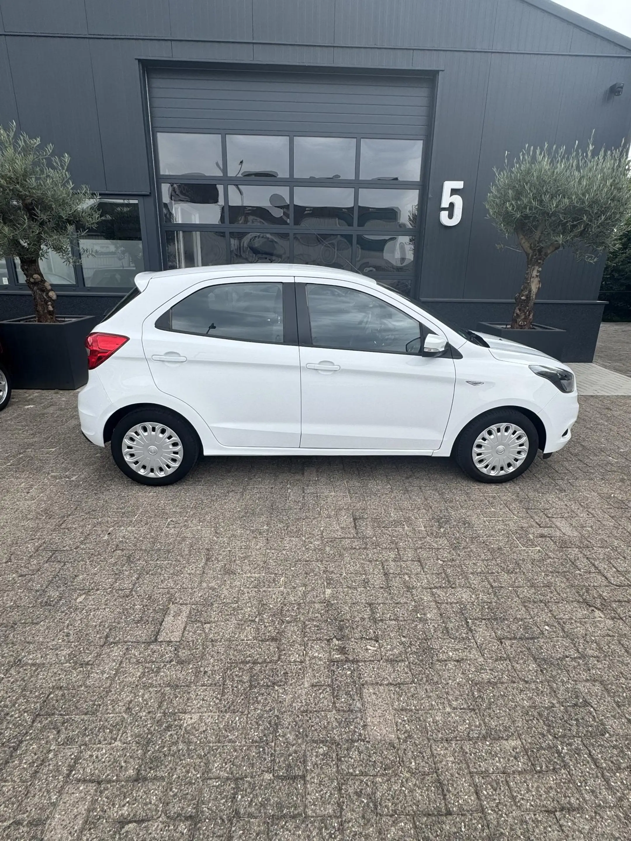 Ford Ka/Ka+ 1.2 Trend Essential — photo 4