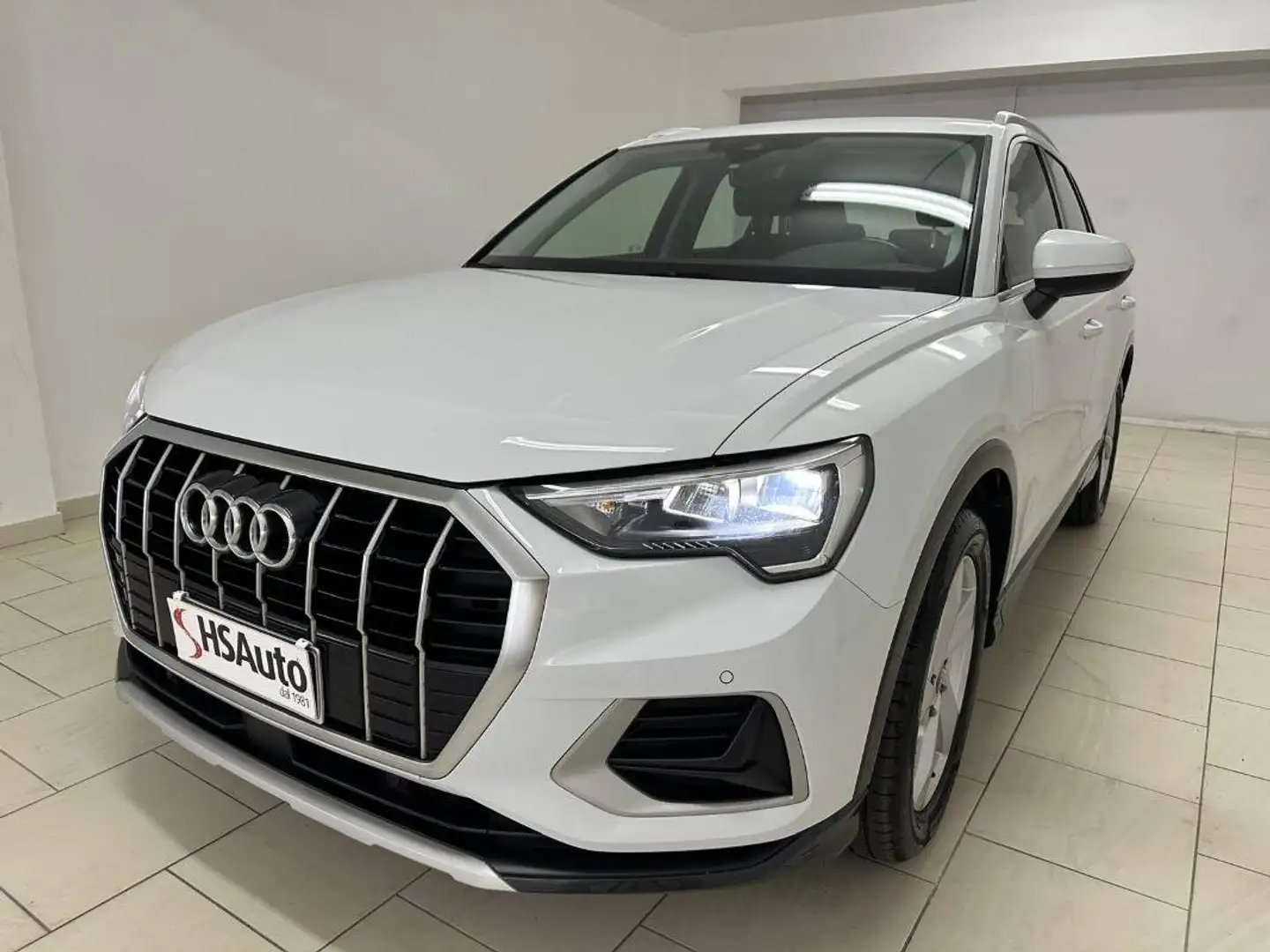 Audi Q3 35 2.0 tdi Business Advanced s-tronic Bianco - 1