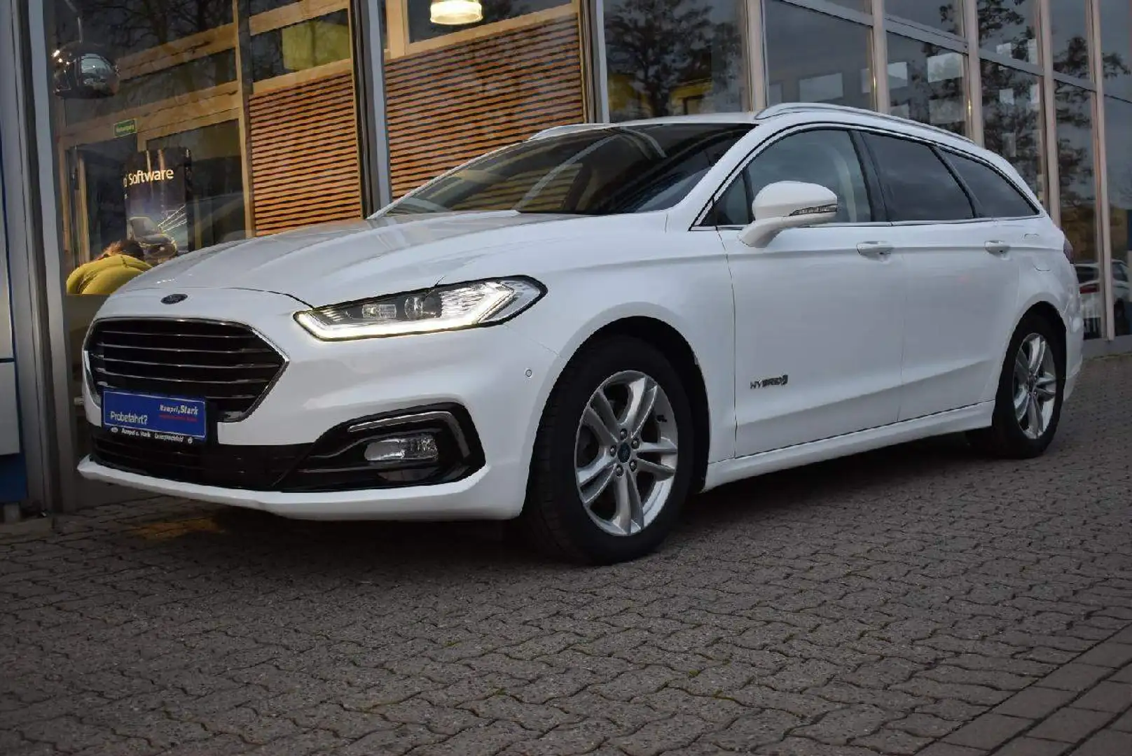 Ford Mondeo Hybrid Blanc - 2