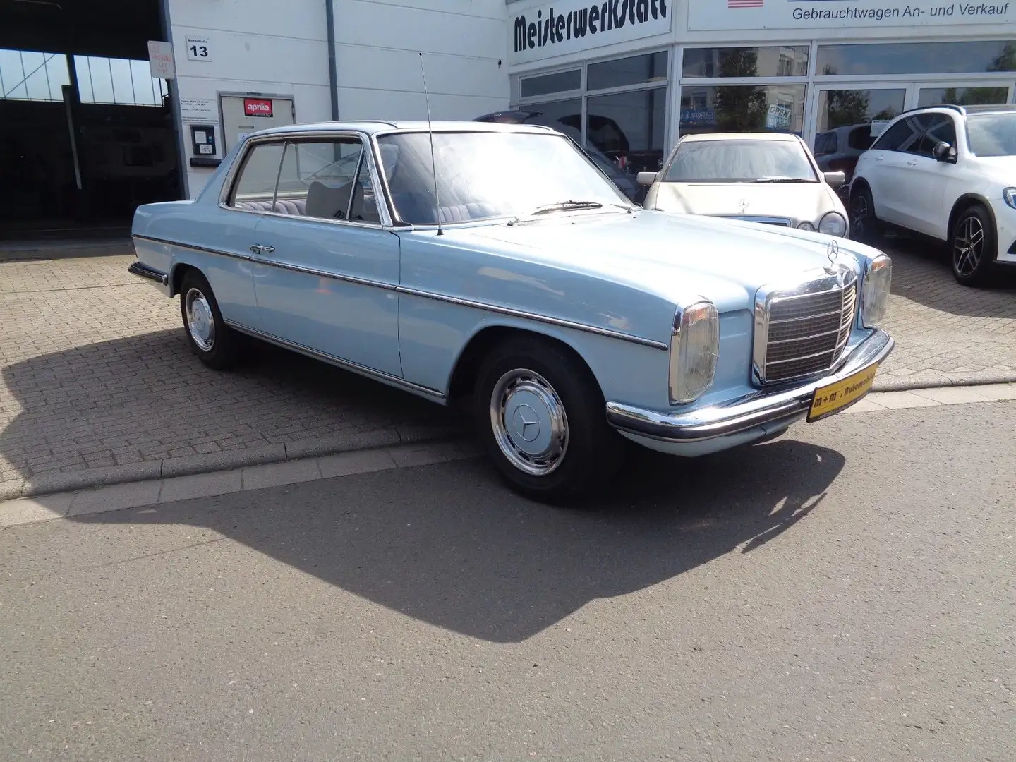 Mercedes-Benz CE 280 W114 Automatik Servol. TÜV H-Gutachten Blau - 2