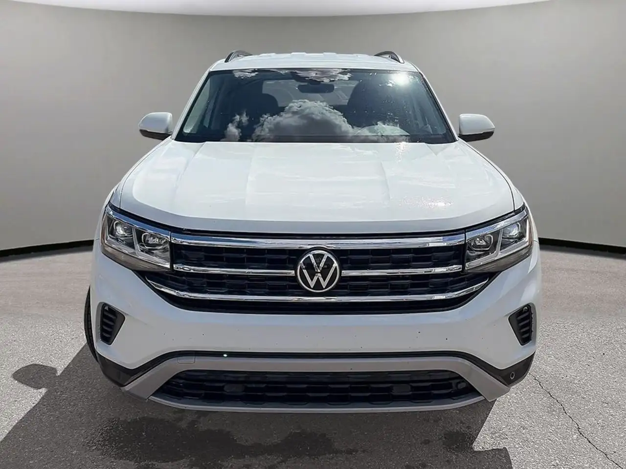 Volkswagen Atlas снимка Volkswagen Atlas