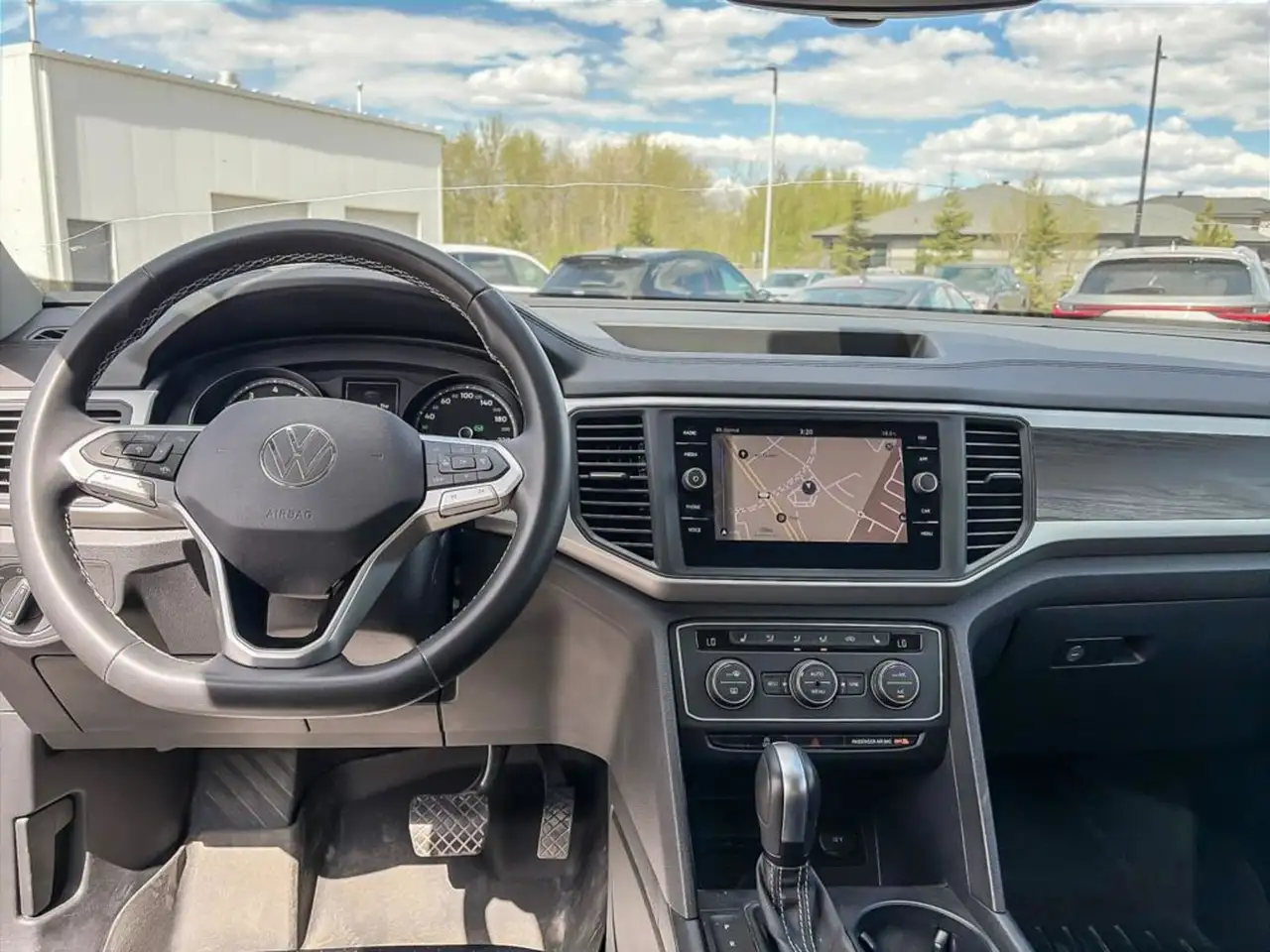 Volkswagen Atlas снимка Volkswagen Atlas