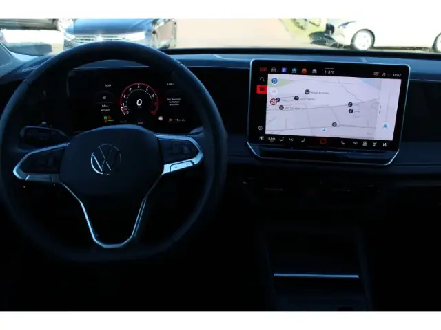 Volkswagen Tiguan view 9