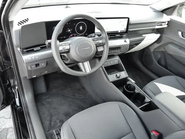 Hyundai Kona view 5
