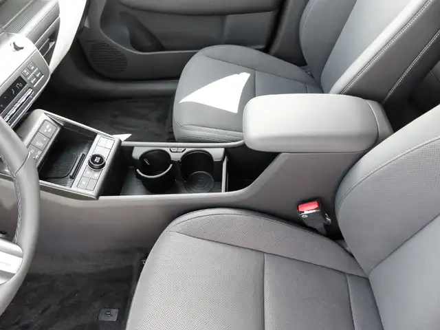 Hyundai Kona view 11