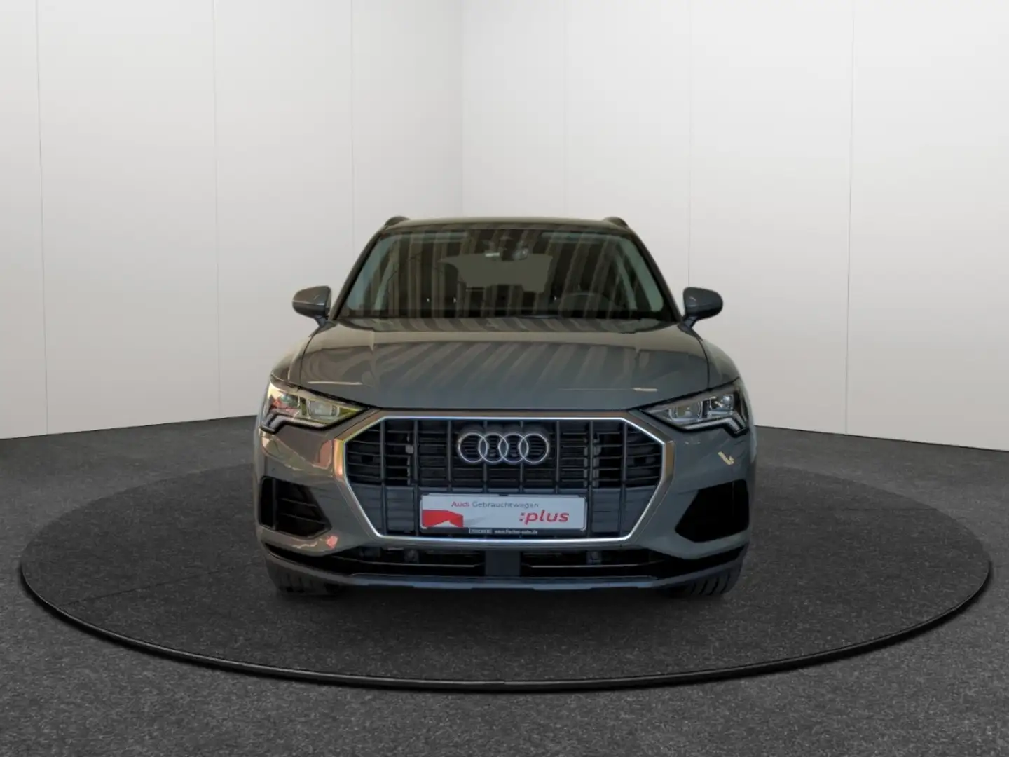 Audi Q3 45TFSIe S tronic Matrix Navi SHZ Rear View PDC Grau - 2