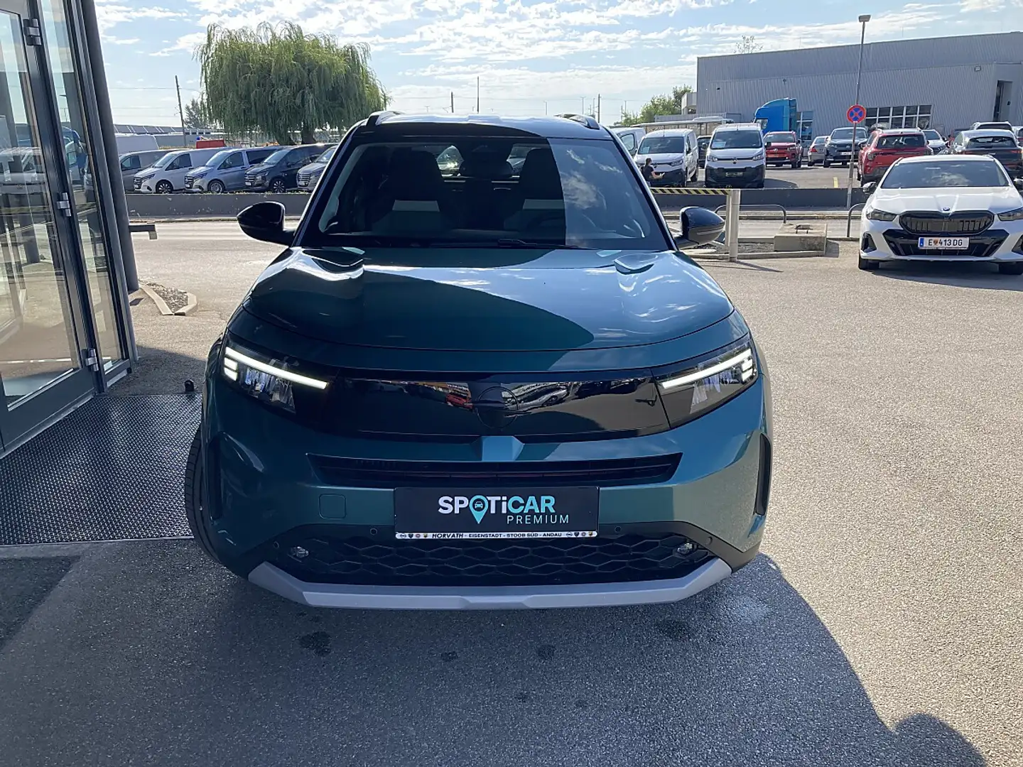 Opel Frontera 1.2 DI MHEV GS Aut. Grün - 2