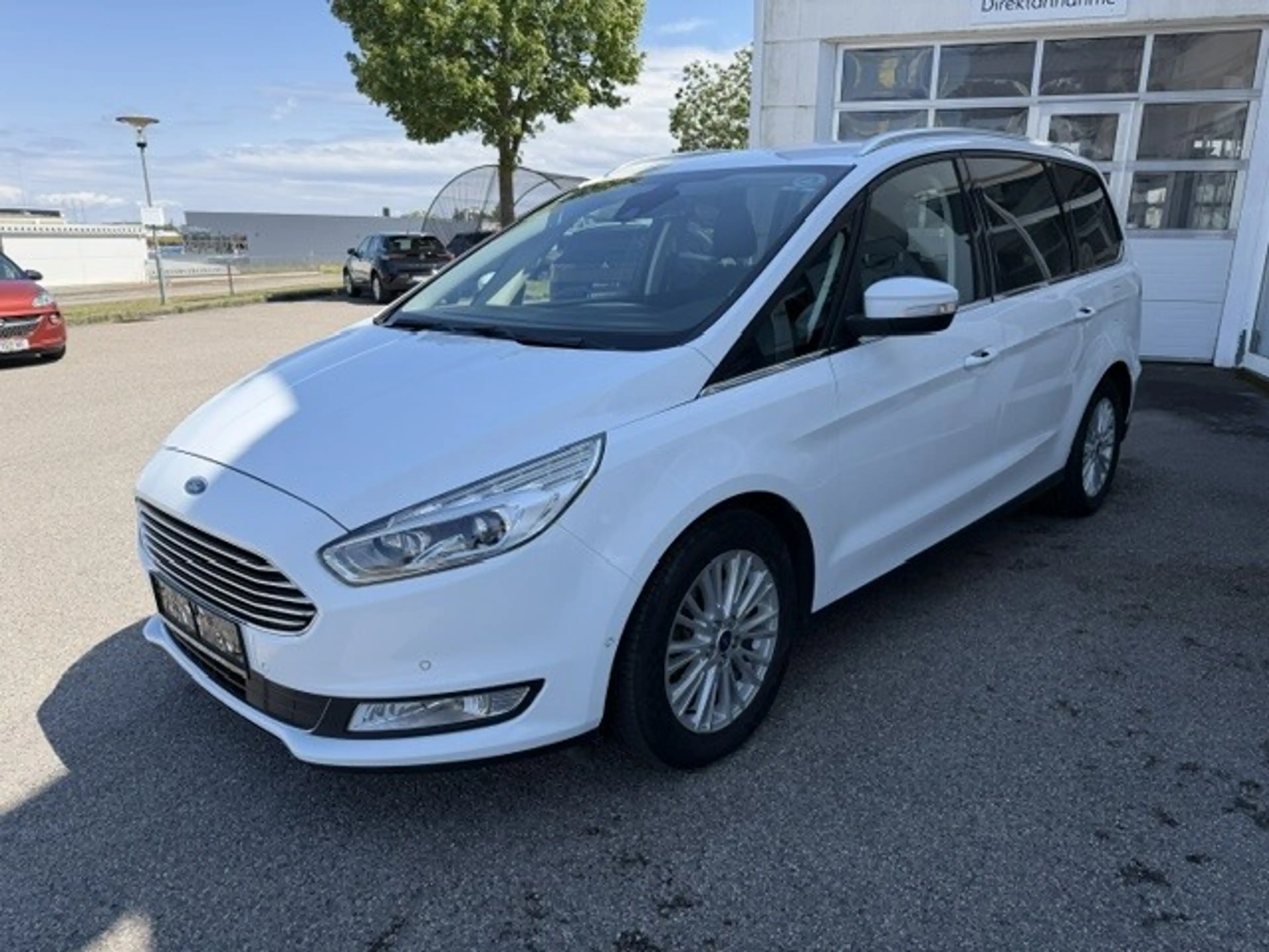 Ford Galaxy 2,0 TDCi Titanium Start/Stop Powershift — photo 8