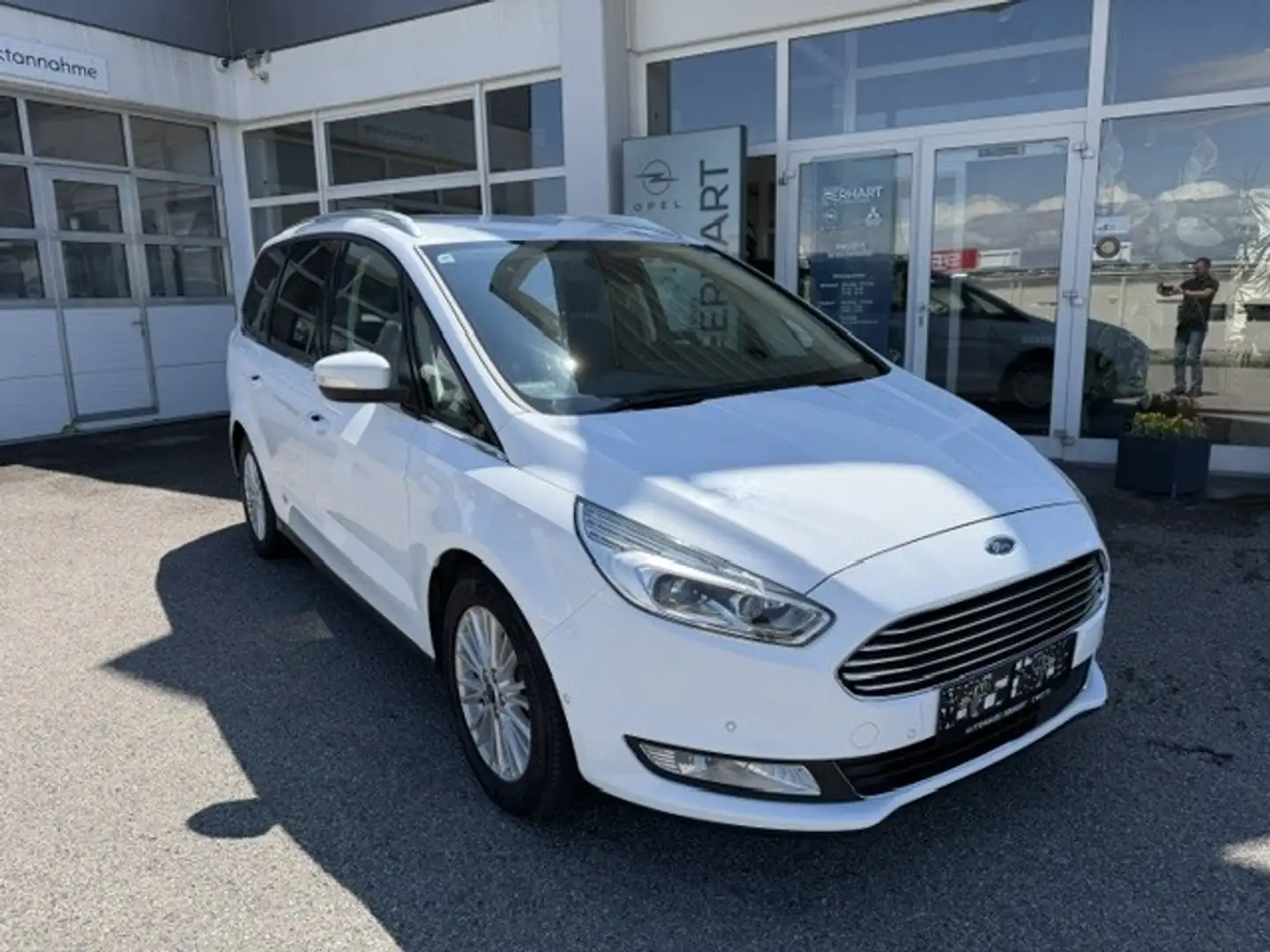 Ford Galaxy 2,0 TDCi Titanium Start/Stop Powershift Weiß - 2