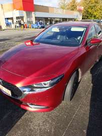 3 Sedan 2.0i e-Skyactiv-X Skycruise