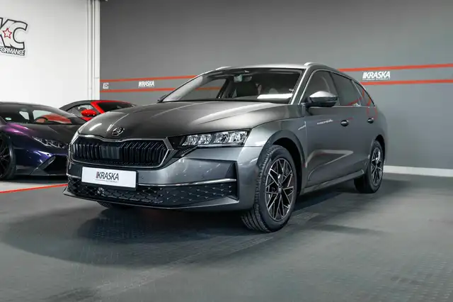 Skoda Octavia view 5