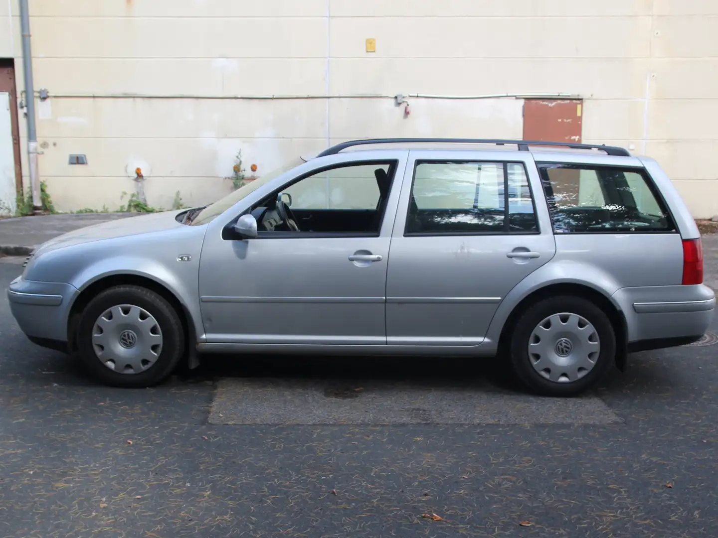 Volkswagen Golf /Bora Variant 1.9 TDI , Sehr gepflegt, 2. Hd Argintiu - 2