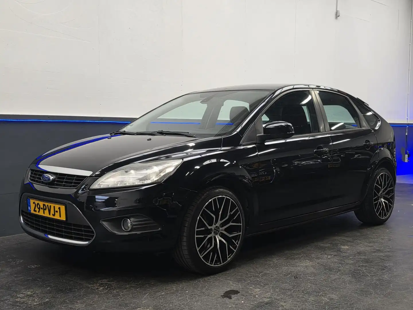 Ford Focus 1.8 Limited | VERKOCHT! SOLD! Zwart - 2