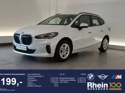 Bmw 220 220i Active Tourer Navi/LED/AHK/RFK/ACC/DAB/SLI