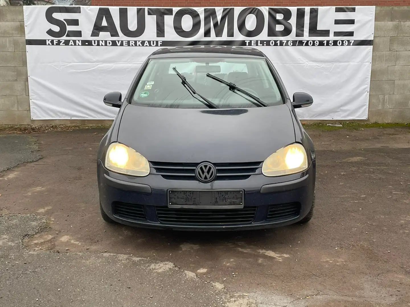 Volkswagen Golf Trendline Blau - 2