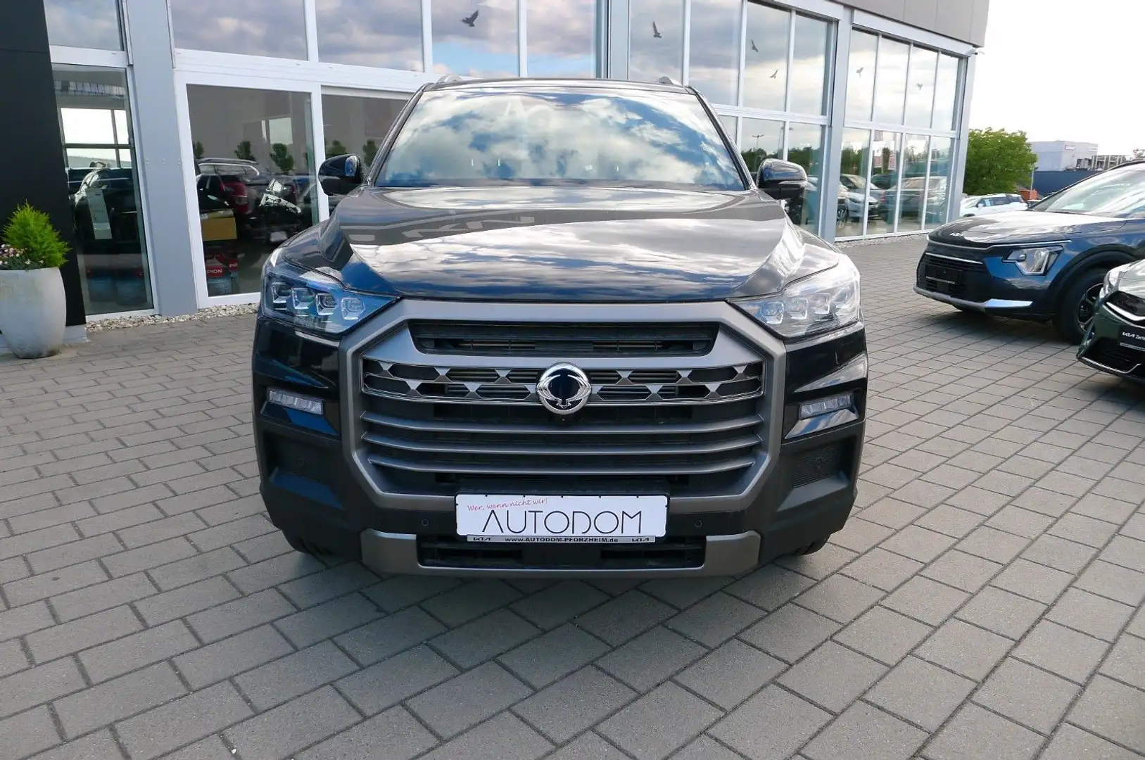 KGM Musso MUSSO 2,2 D AWD AT LUX/Leder/LED Negru - 2