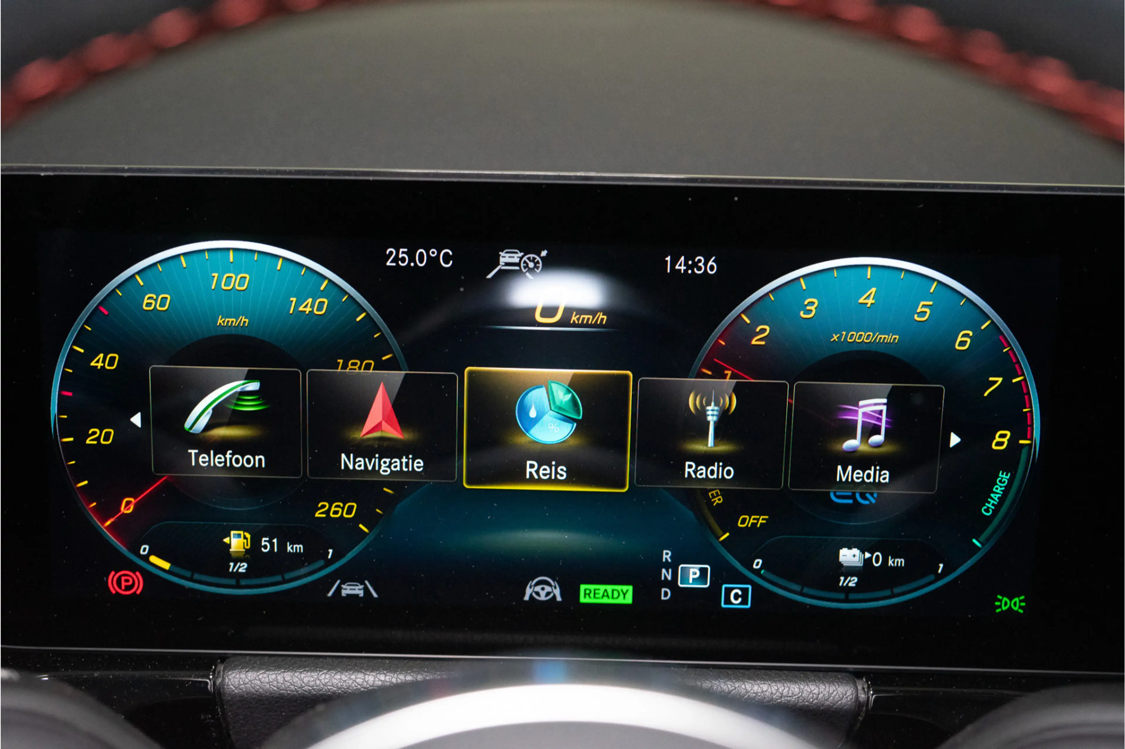 Mercedes-Benz GLA 250 e AMG 218PK | Pano | Keyless | Dodehoek | ACC | Ca — photo 28