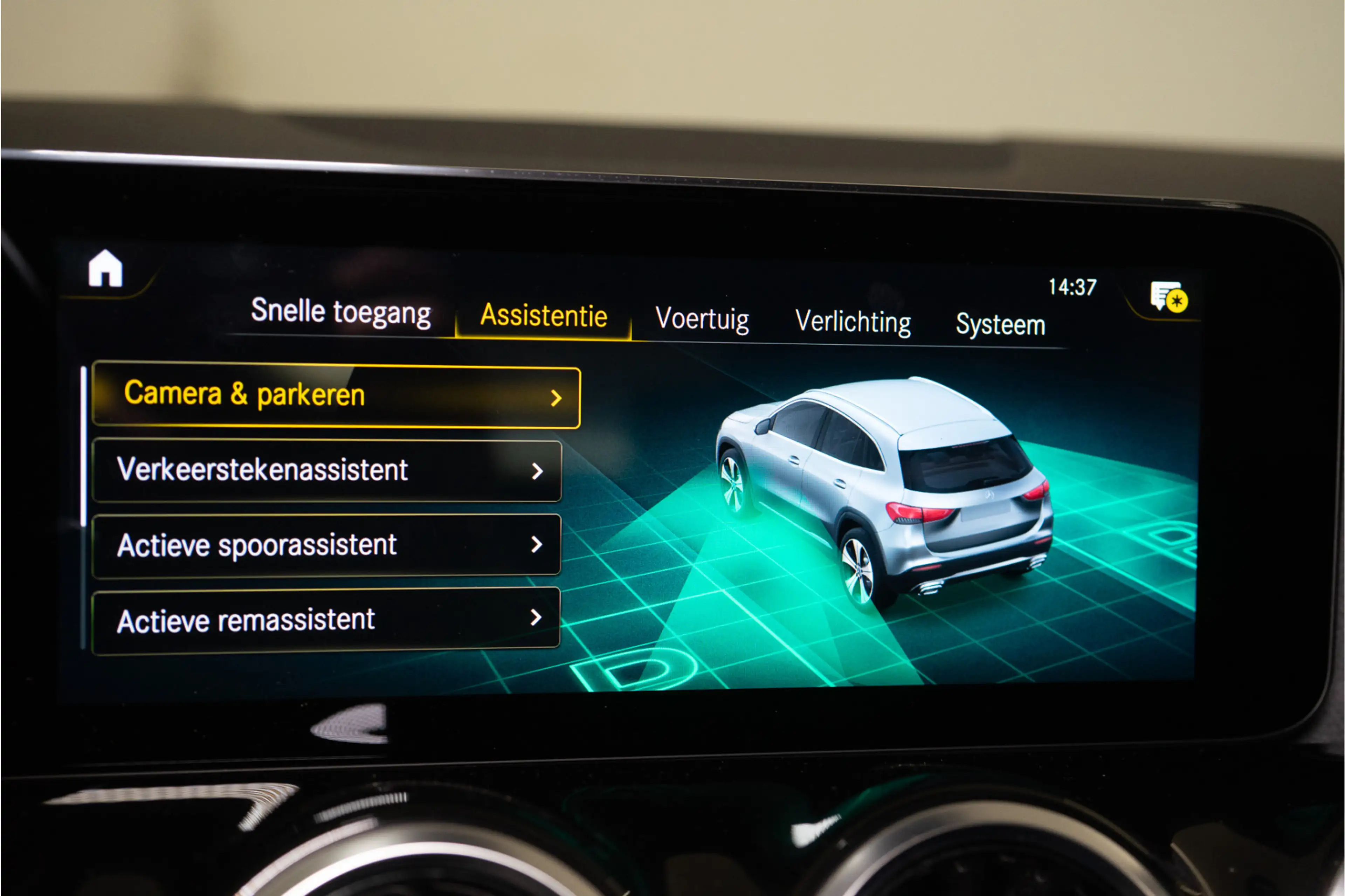 Mercedes-Benz GLA 250 e AMG 218PK | Pano | Keyless | Dodehoek | ACC | Ca — photo 38
