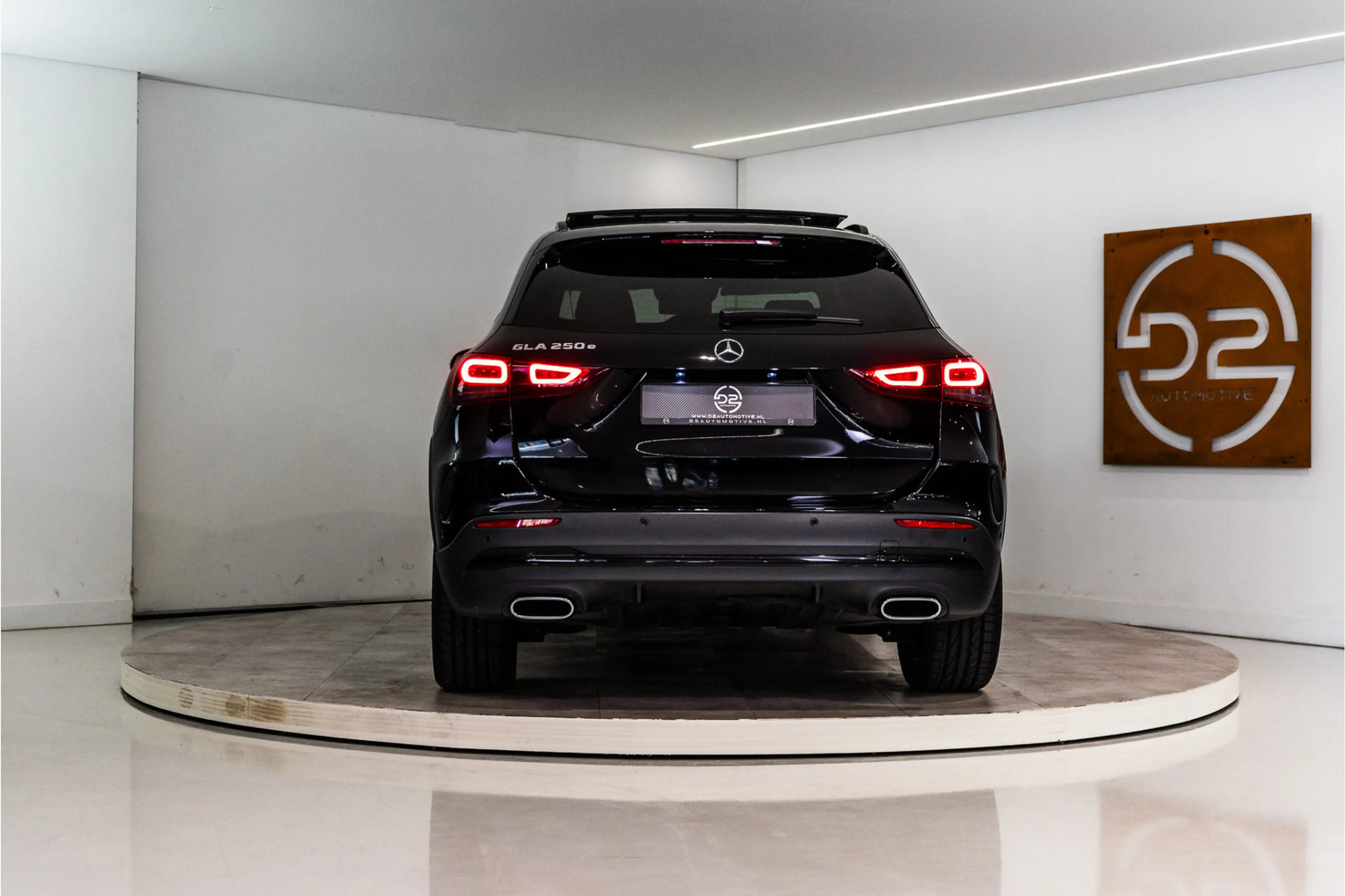 Mercedes-Benz GLA 250 e AMG 218PK | Pano | Keyless | Dodehoek | ACC | Ca — photo 4