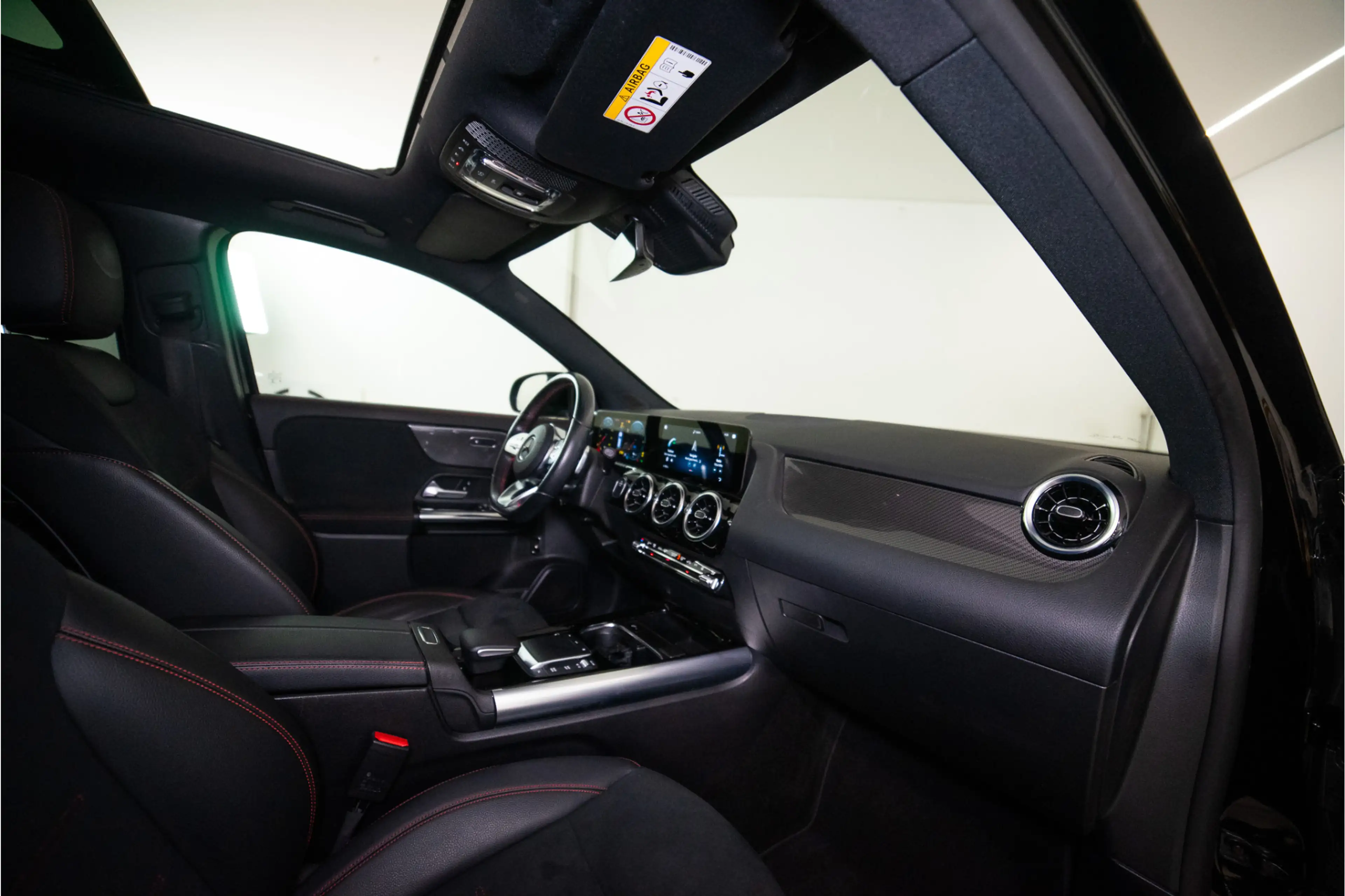 Mercedes-Benz GLA 250 e AMG 218PK | Pano | Keyless | Dodehoek | ACC | Ca — photo 20