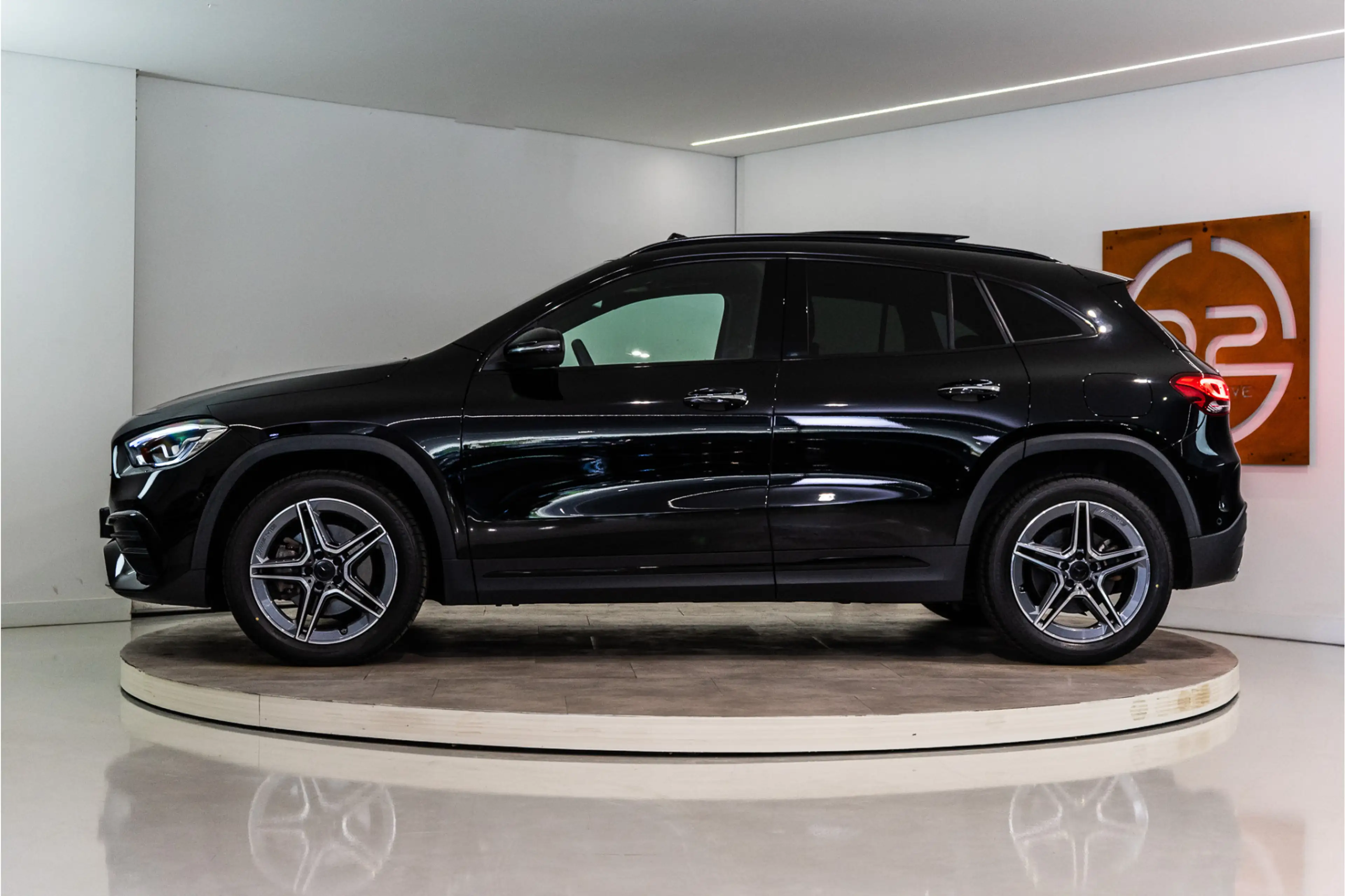 Mercedes-Benz GLA 250 e AMG 218PK | Pano | Keyless | Dodehoek | ACC | Ca — photo 2