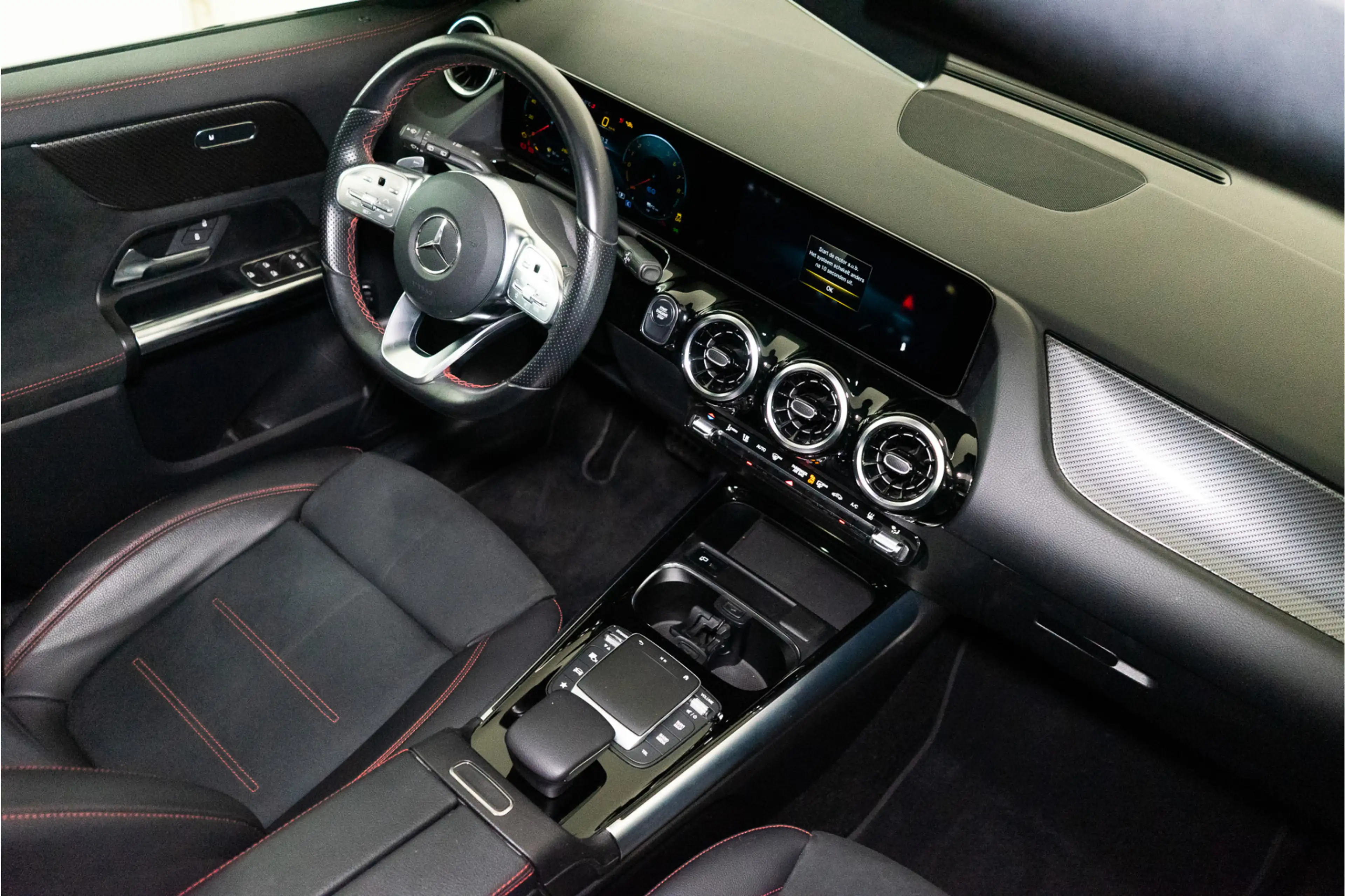 Mercedes-Benz GLA 250 e AMG 218PK | Pano | Keyless | Dodehoek | ACC | Ca — photo 17