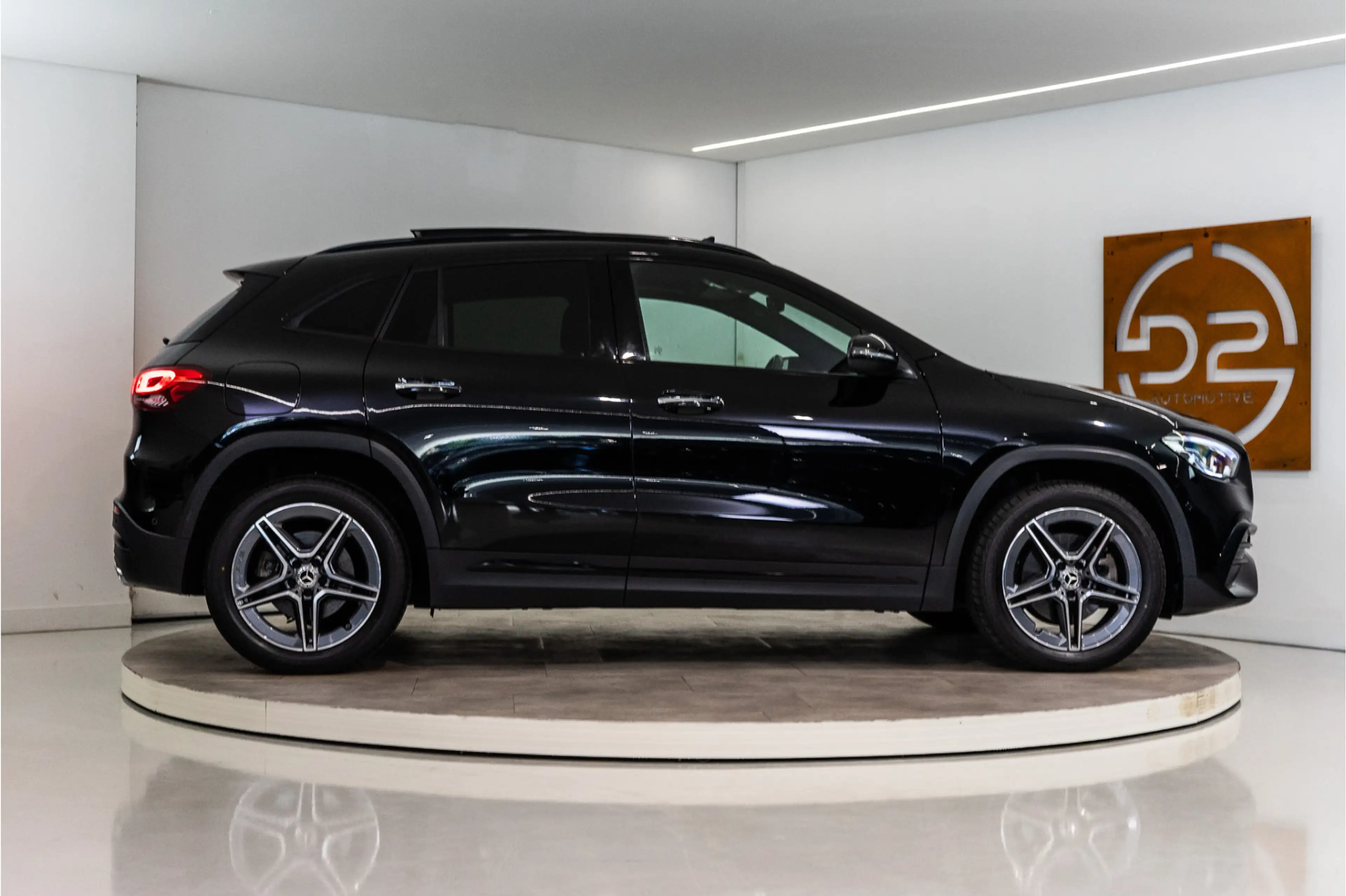 Mercedes-Benz GLA 250 e AMG 218PK | Pano | Keyless | Dodehoek | ACC | Ca — photo 6