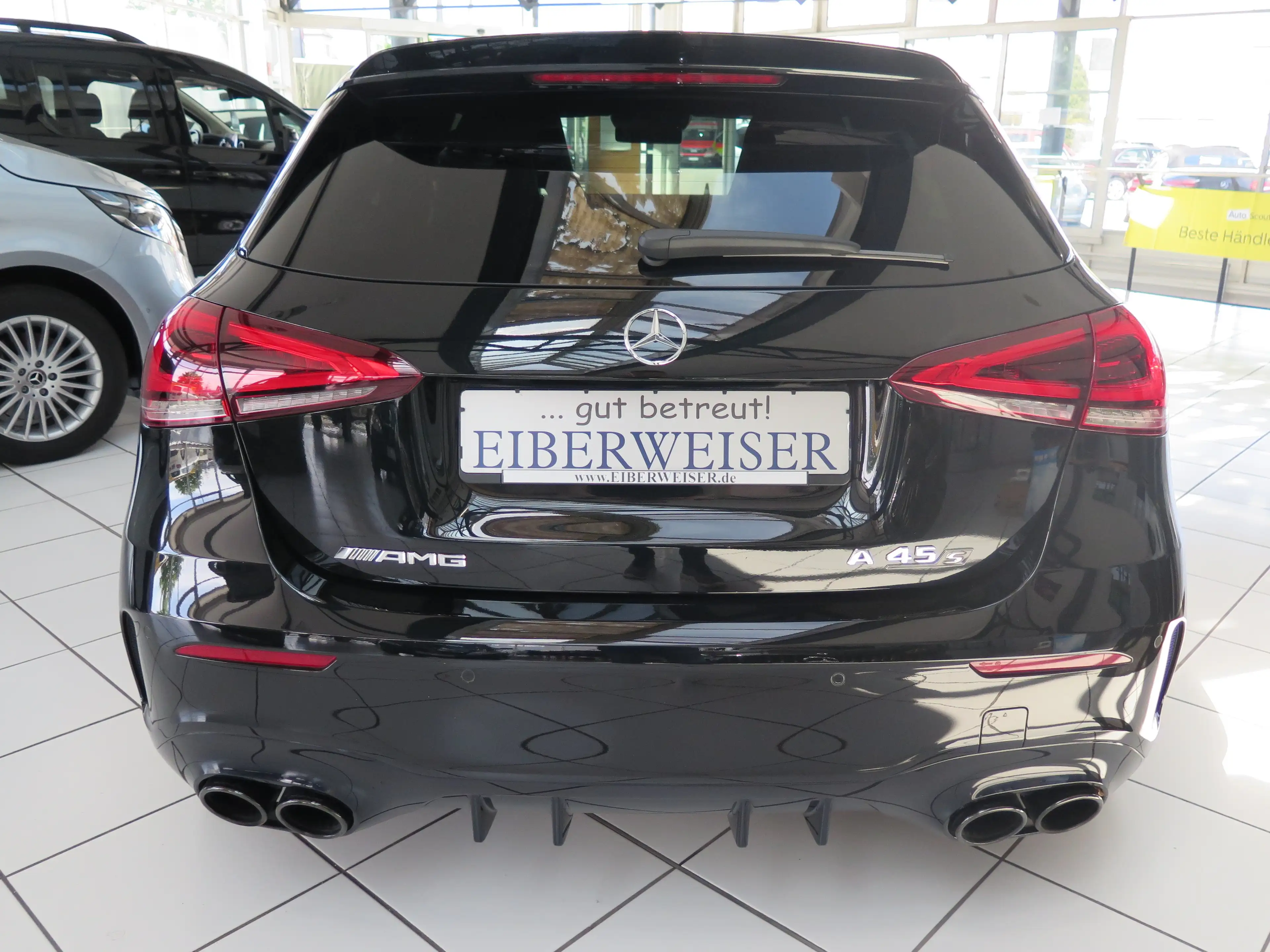 Mercedes-Benz A 45 AMG S 4-Matic Pano Distronic Night-Paket FAHRASSISTENT — photo 5