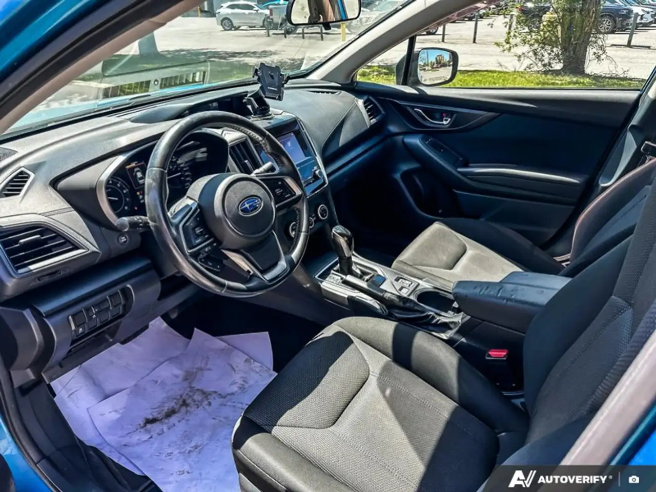 Subaru Impreza снимка Subaru Impreza