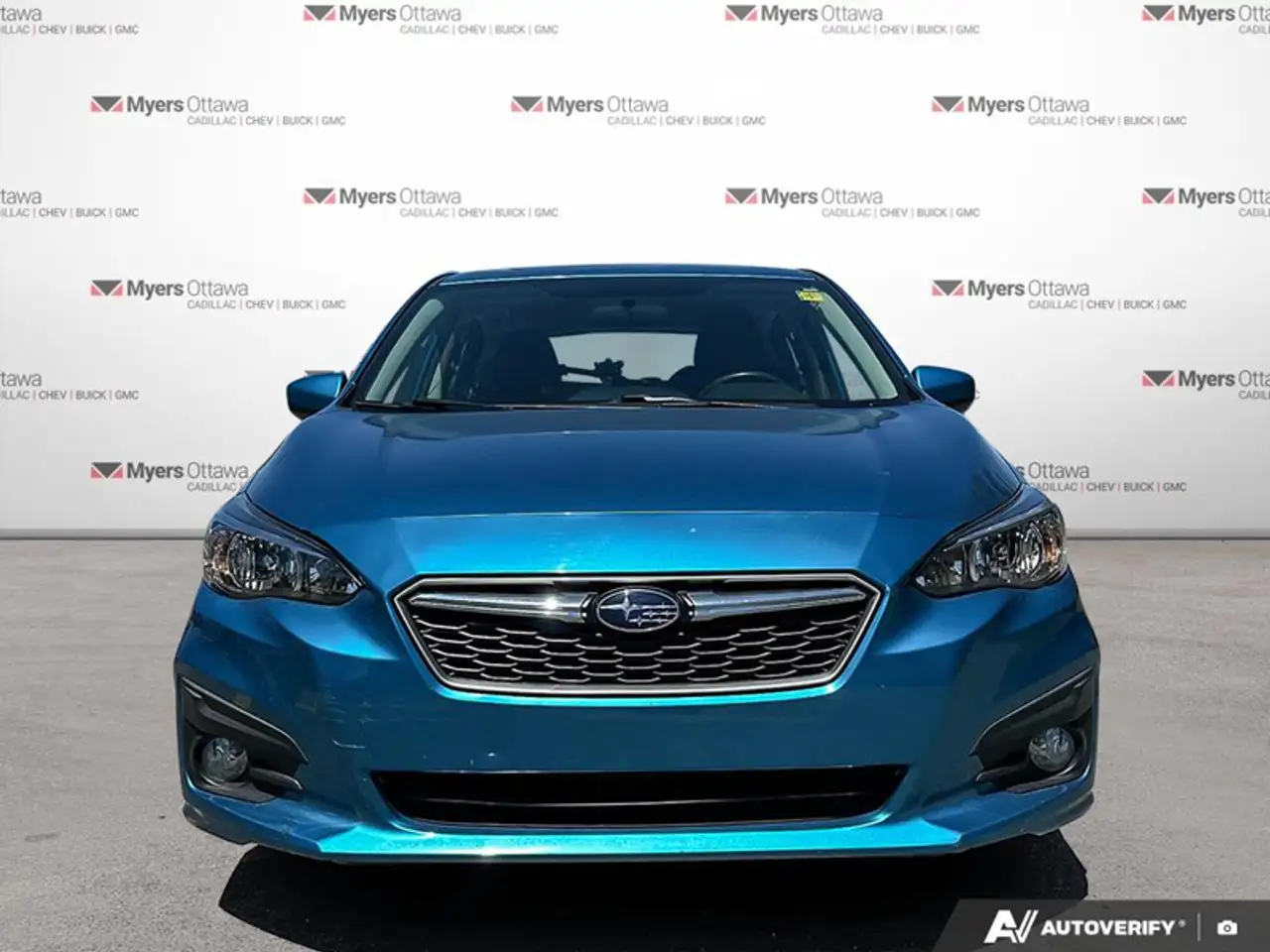 Subaru Impreza снимка Subaru Impreza
