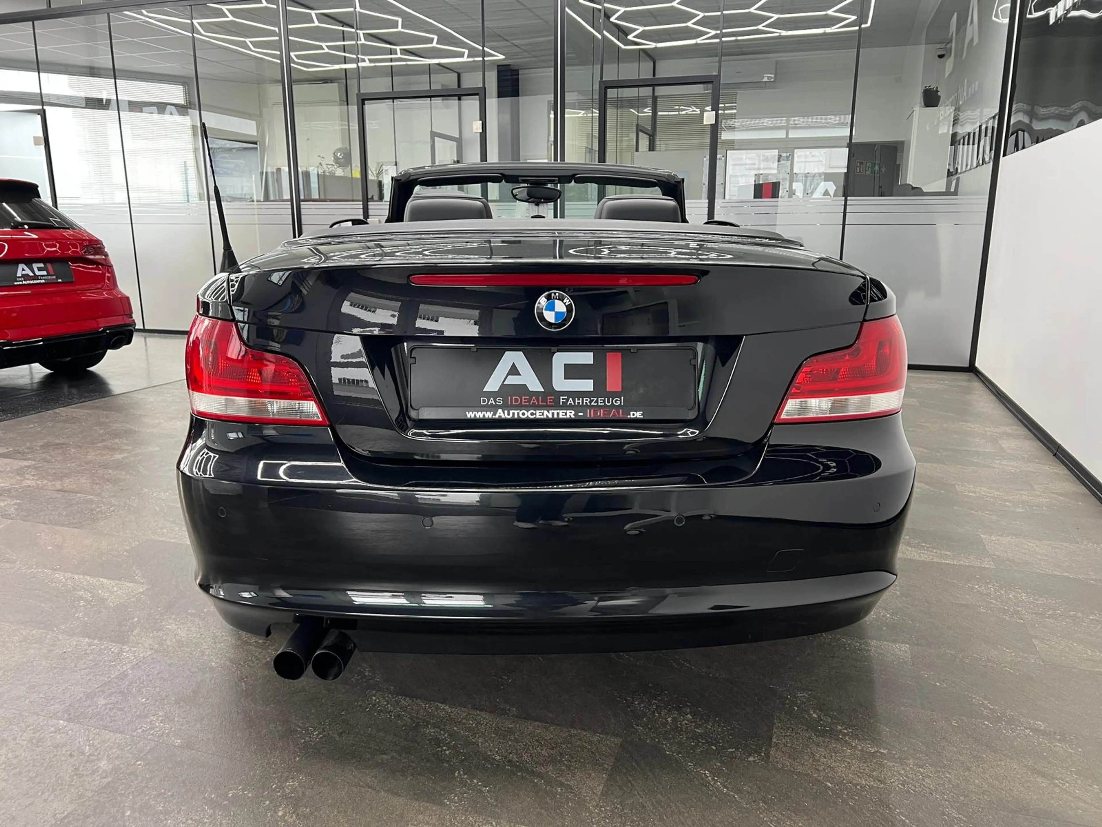 BMW 118 i 2.0 Cabrio, HU-AU 06.2028, M-Sportfahrwerk — photo 9