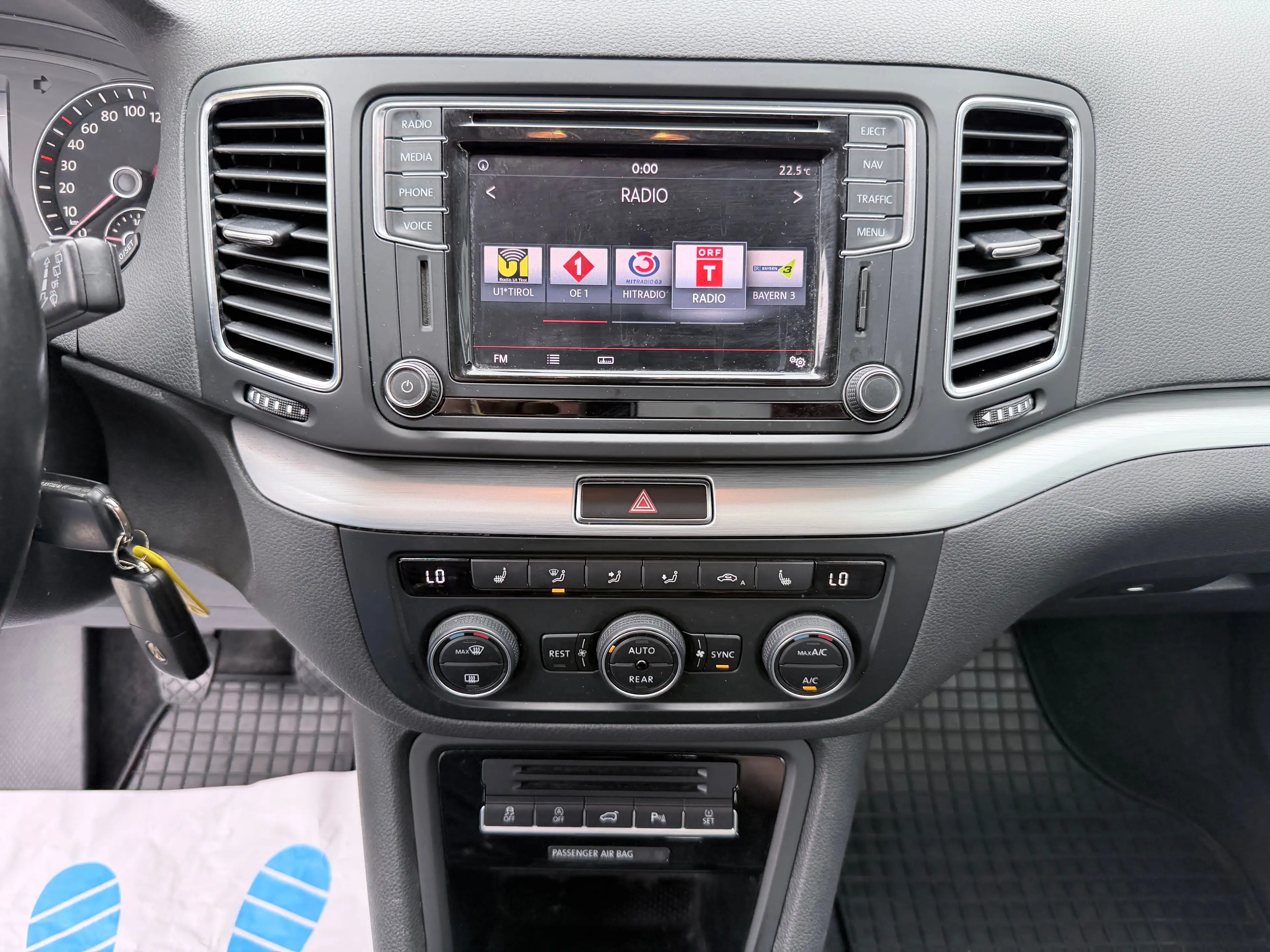 Volkswagen Sharan Comfortline BMT/Start-Stopp 4Motion 7 SITZE — photo 11
