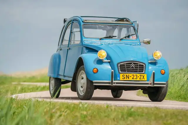 Citroen 2CV 6 Club