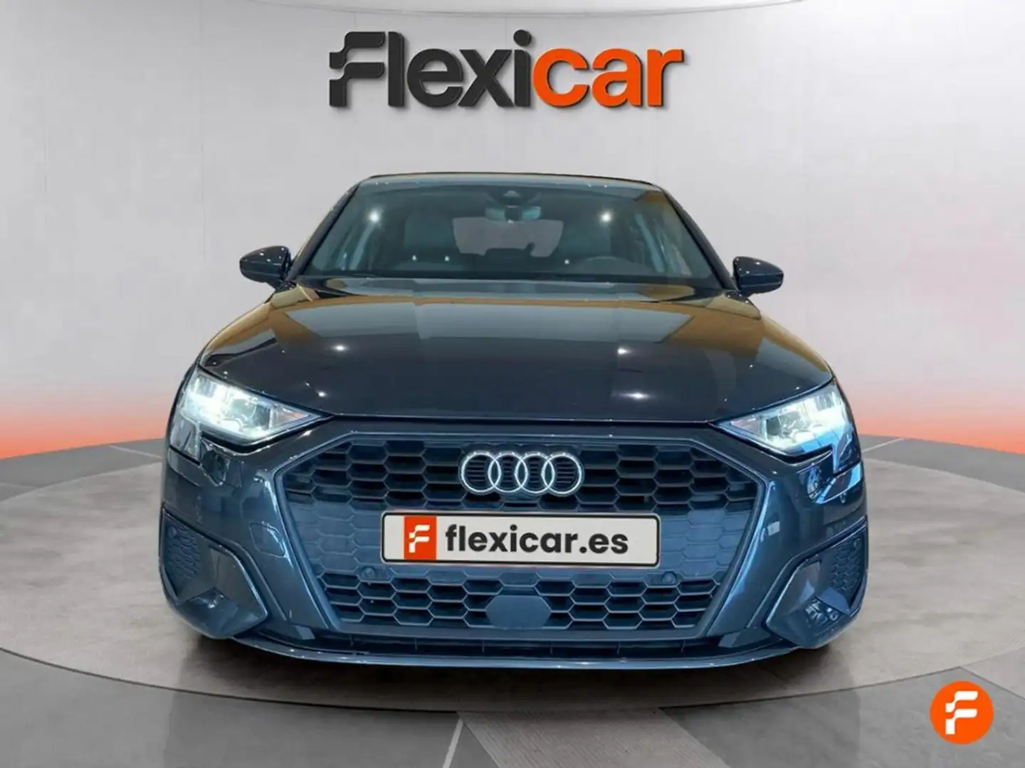 Audi A3 Sportback Advanced 30 TFSI 81kW (110CV) Gris - 2