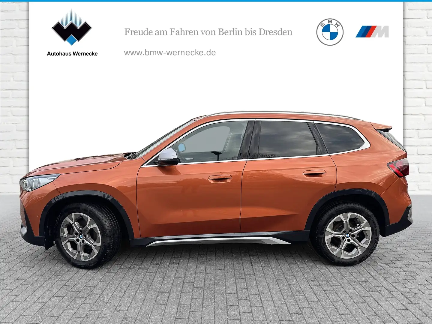 BMW X1 sDrive18d SAV xLine DAB LED Komfortzg. AHK Orange - 2
