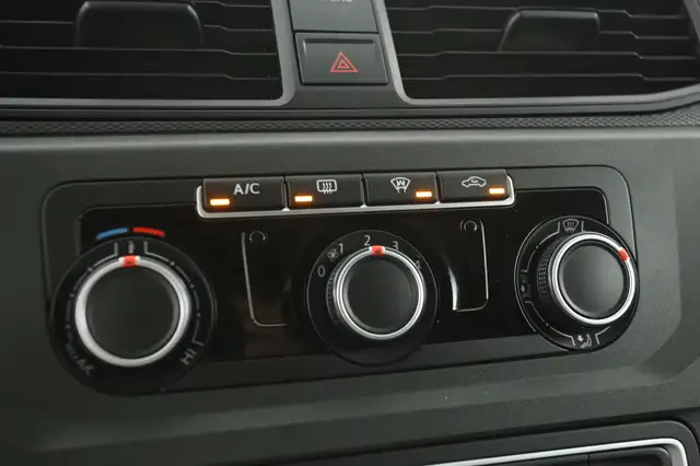Volkswagen Caddy view 13