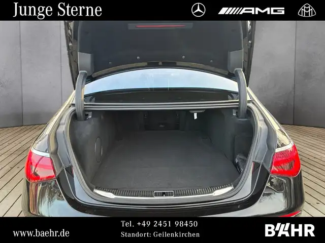Mercedes-Benz S Class view 10