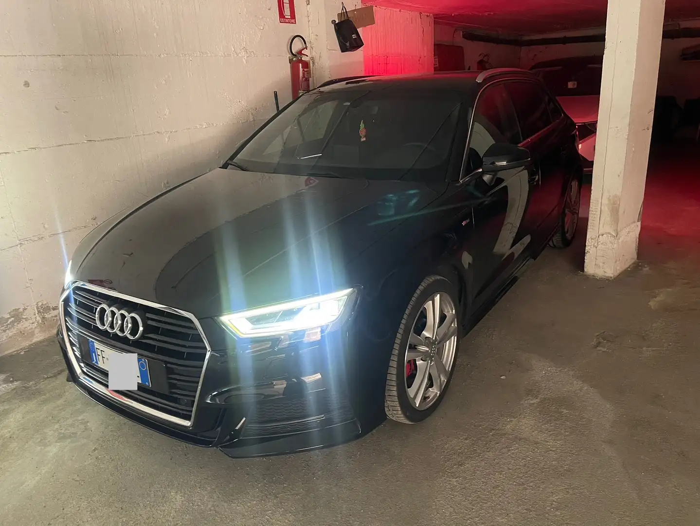 Audi A3 Sportback 2.0 tdi Sport 150cv s-tronic - 2
