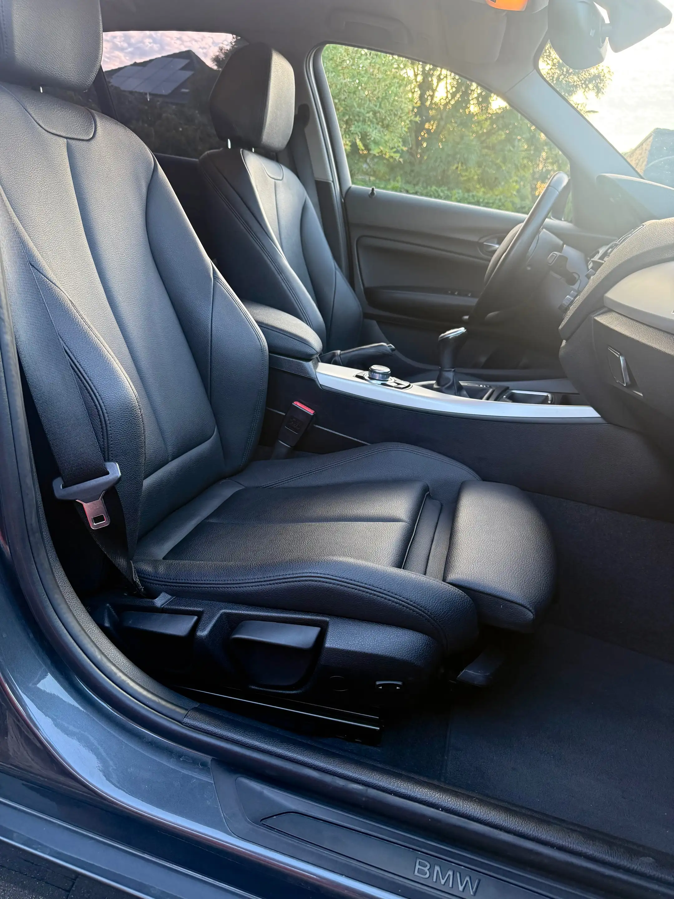 BMW 116 d* ÉTAT NEUF * FULL AIRCO GPS * CUIR M * EURO 6B ❗️ — photo 7