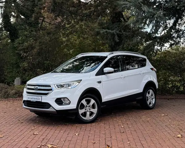 Ford Kuga Cool & Connect|LED TFL|Navi|Apple/Android!