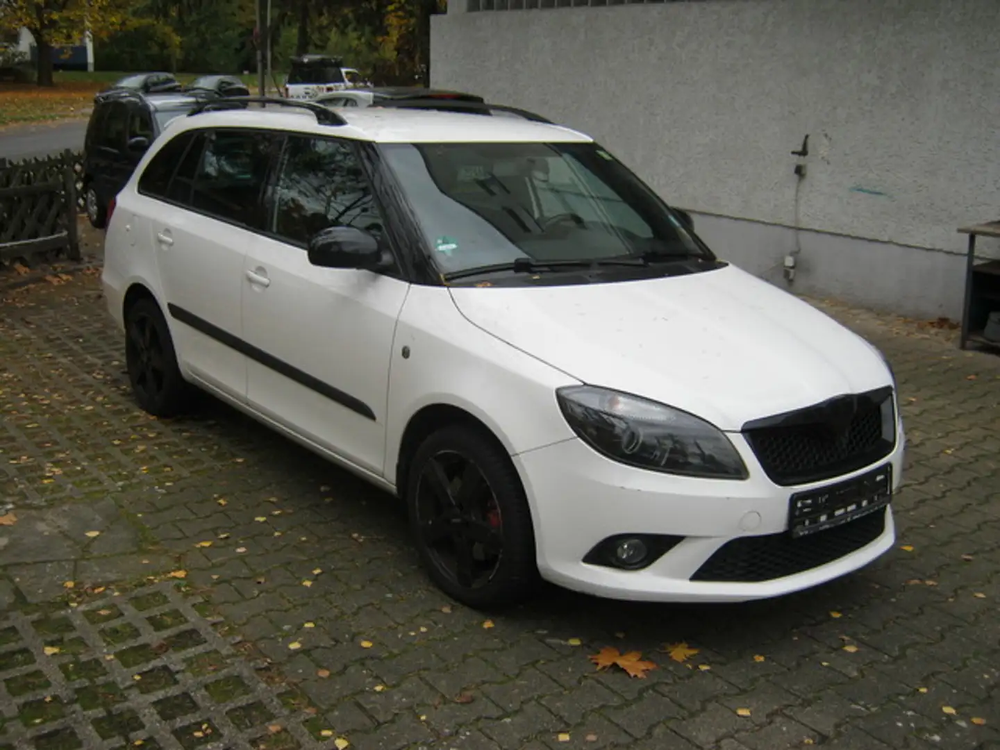 Skoda Fabia 1.4l TSI DSG RS Weiß - 2