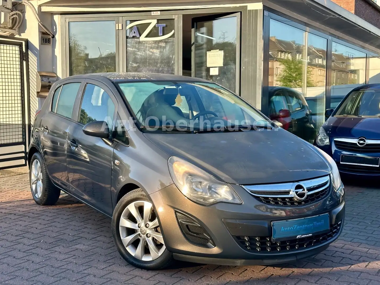 Opel Corsa D 1.4 Active*TÜV NEU*SHZ*LHZ*PDC* Grau - 1