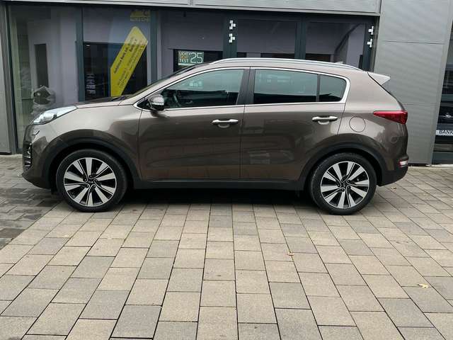 Imagine Kia Sportage Spirit 2.0 CRDi 2WD